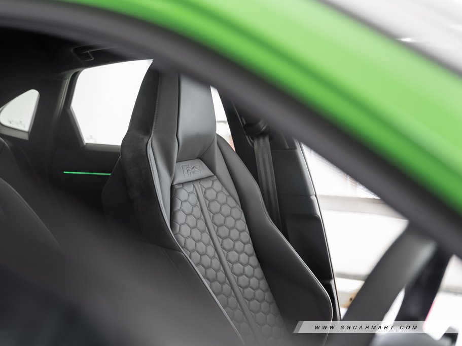 https://i.i-sgcm.com/new_cars/cars/12776/12776_g53