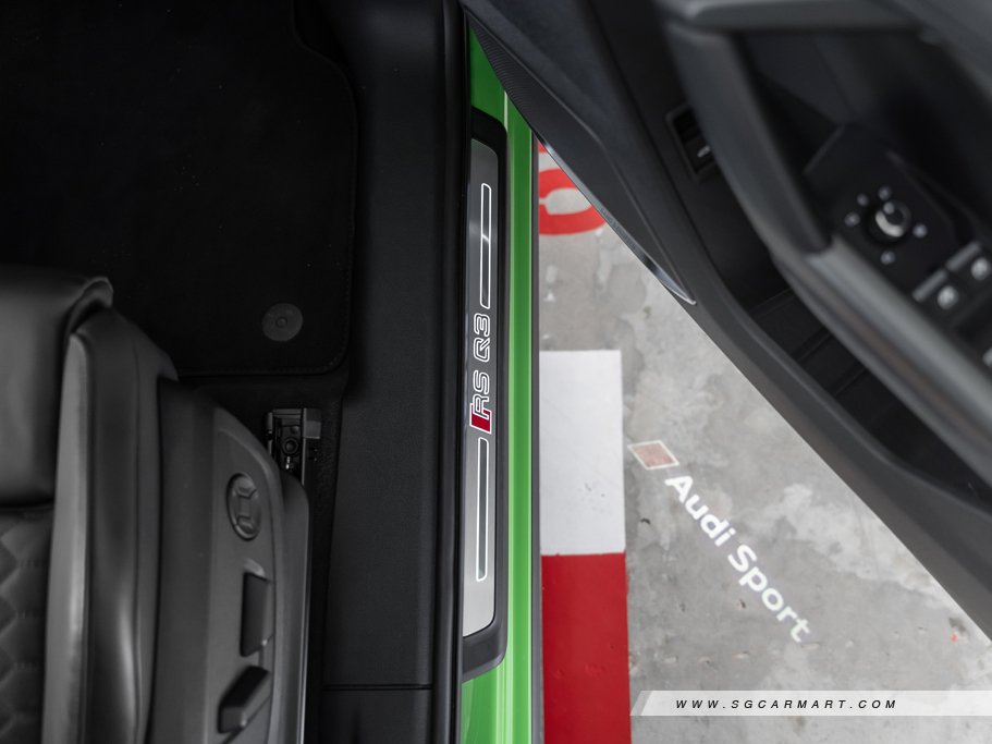 https://i.i-sgcm.com/new_cars/cars/12776/12776_g55