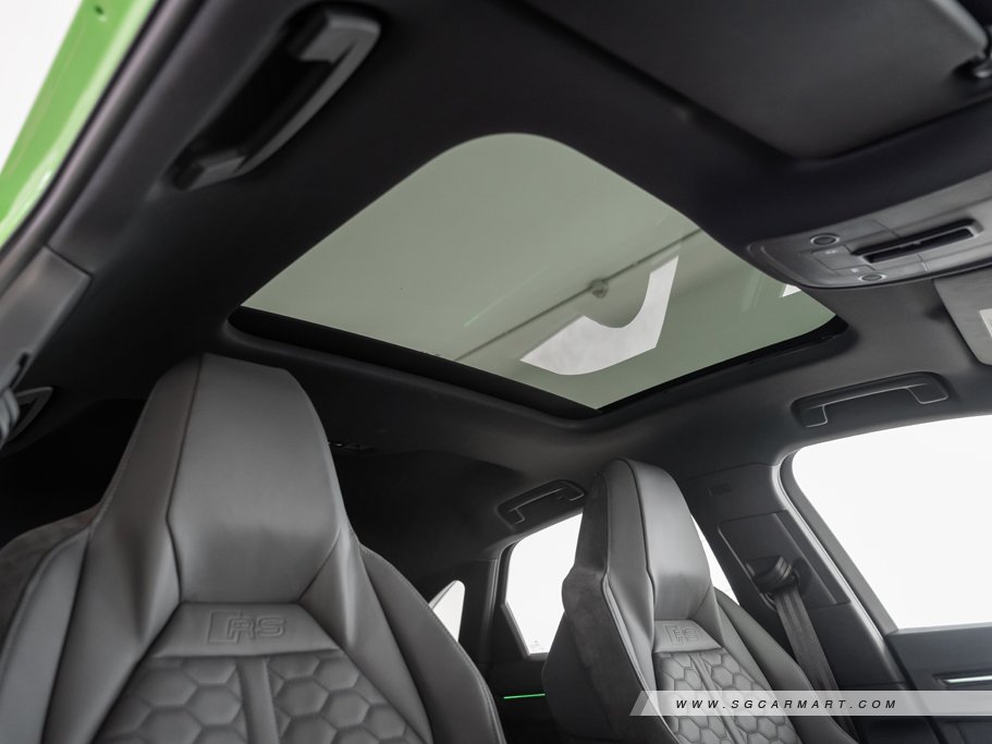 https://i.i-sgcm.com/new_cars/cars/12776/12776_g58