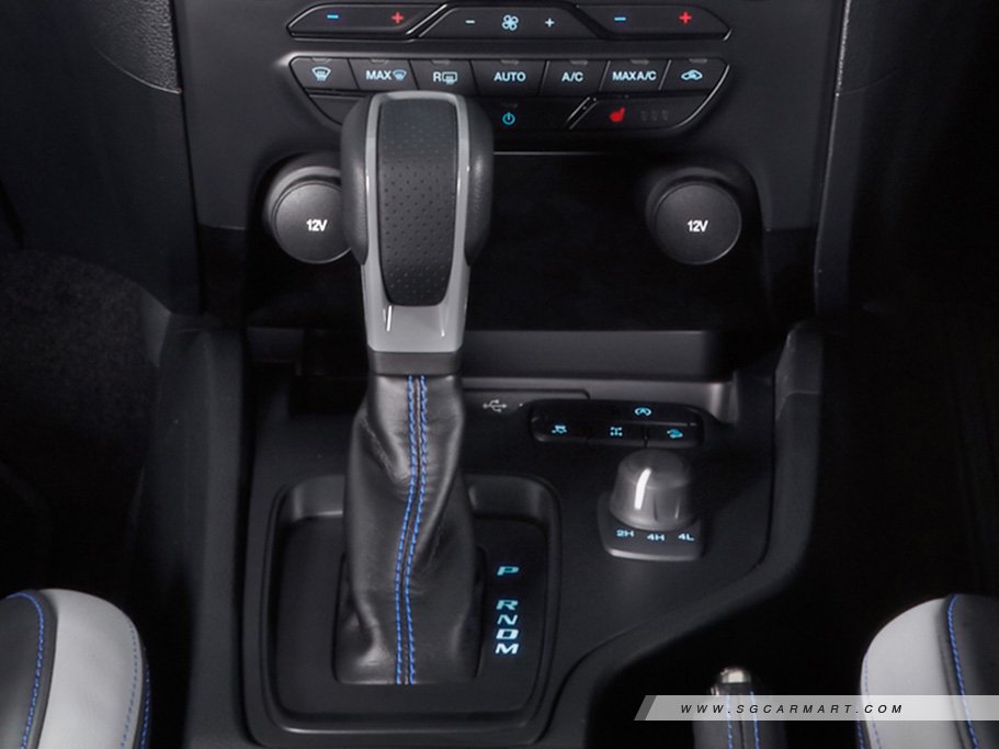 https://i.i-sgcm.com/new_cars/cars/12777/12777_g21