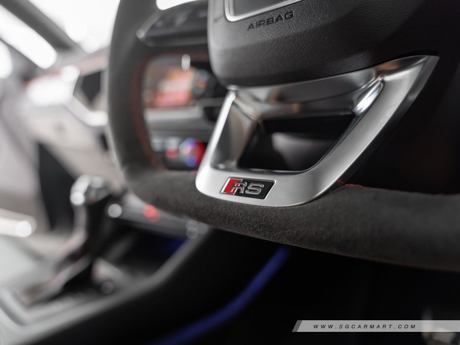https://i.i-sgcm.com/new_cars/cars/12780/12780_g53
