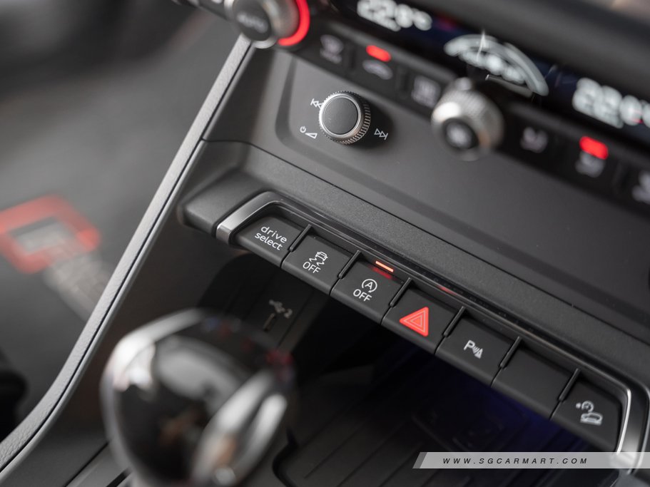 https://i.i-sgcm.com/new_cars/cars/12780/12780_g62