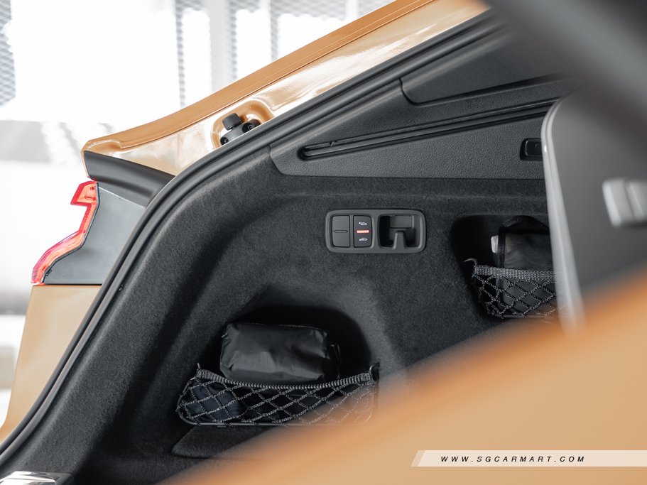 https://i.i-sgcm.com/new_cars/cars/12782/12782_g87