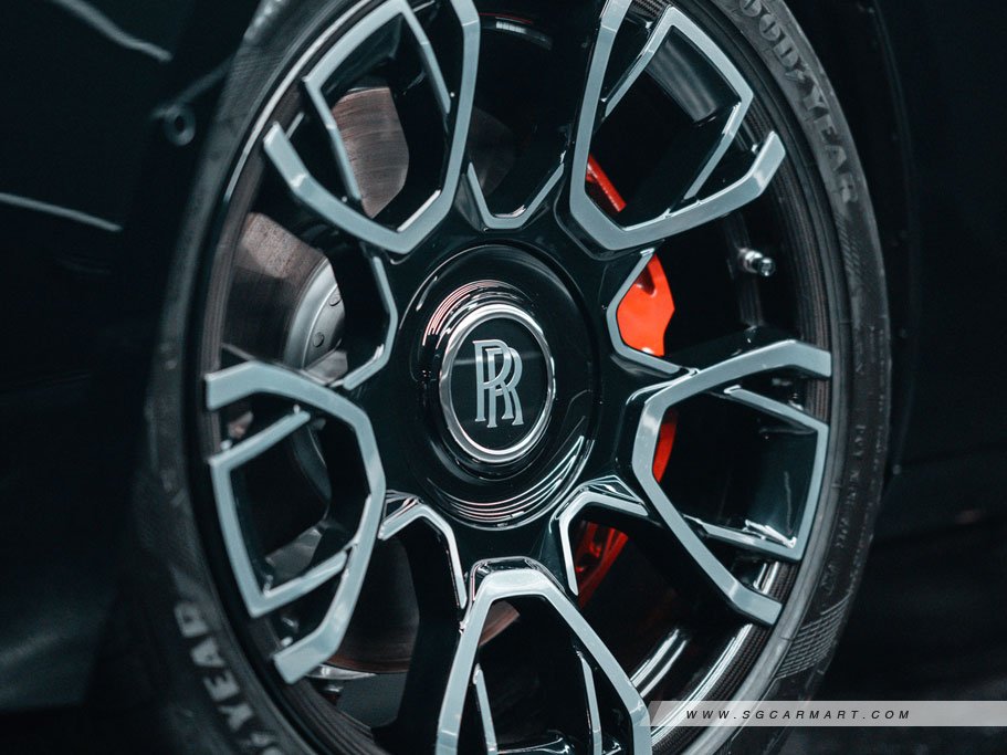 https://i.i-sgcm.com/new_cars/cars/12784/12784_g101