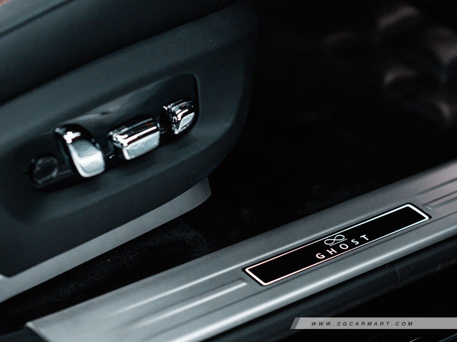 https://i.i-sgcm.com/new_cars/cars/12784/12784_g109