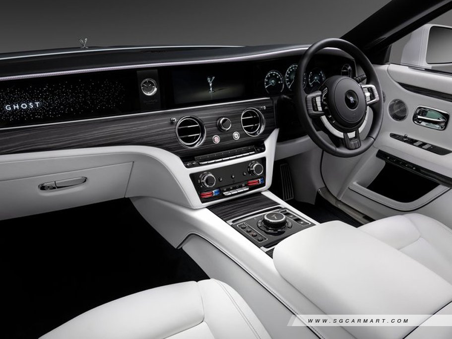 https://i.i-sgcm.com/new_cars/cars/12784/12784_g14