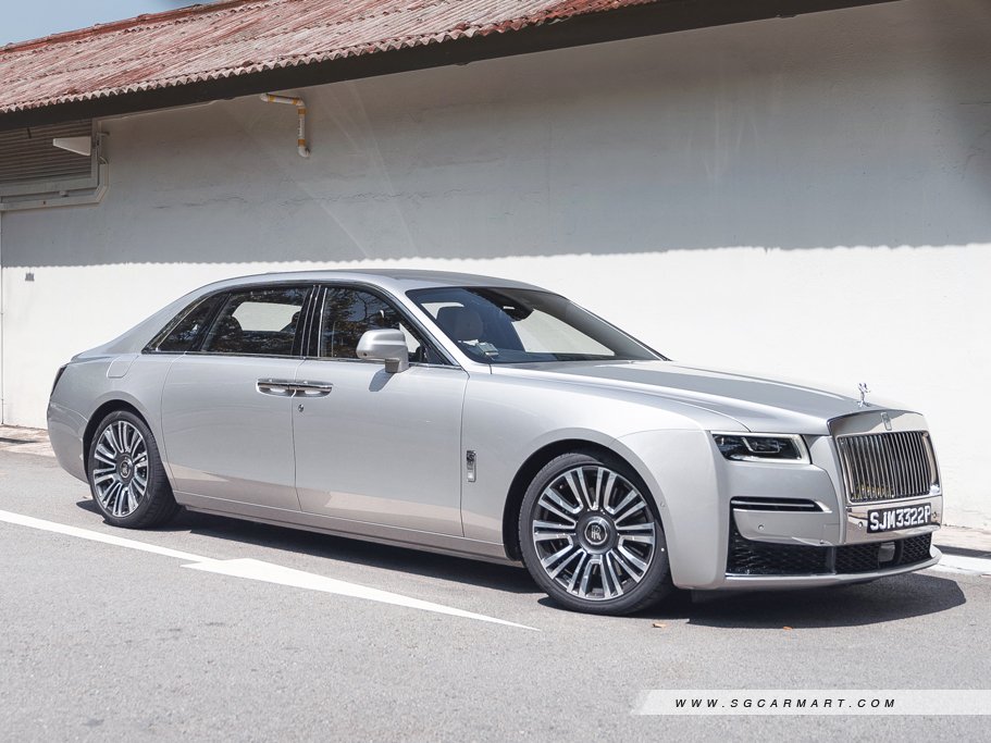 https://i.i-sgcm.com/new_cars/cars/12784/12784_g31