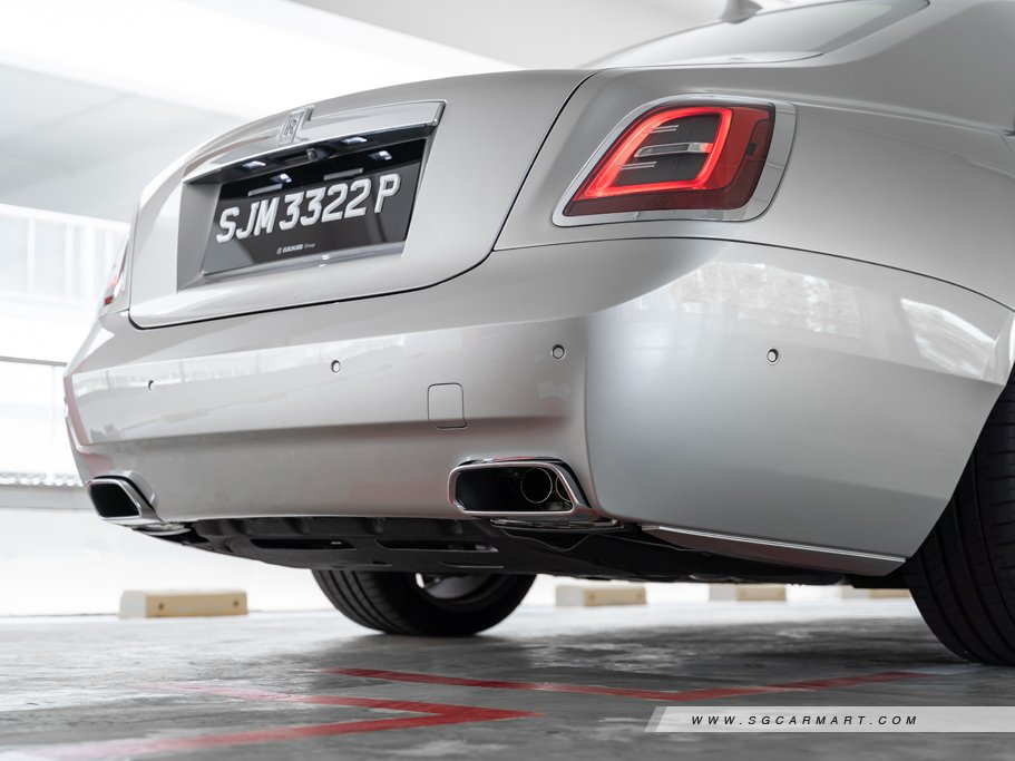 https://i.i-sgcm.com/new_cars/cars/12784/12784_g42