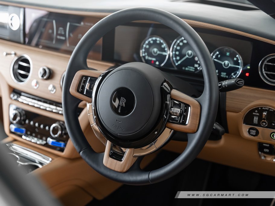 https://i.i-sgcm.com/new_cars/cars/12784/12784_g50