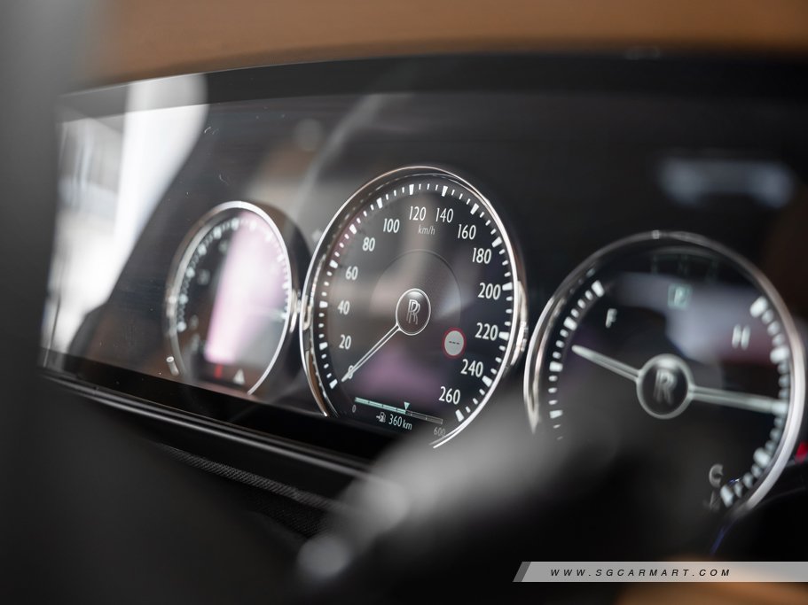 https://i.i-sgcm.com/new_cars/cars/12784/12784_g52