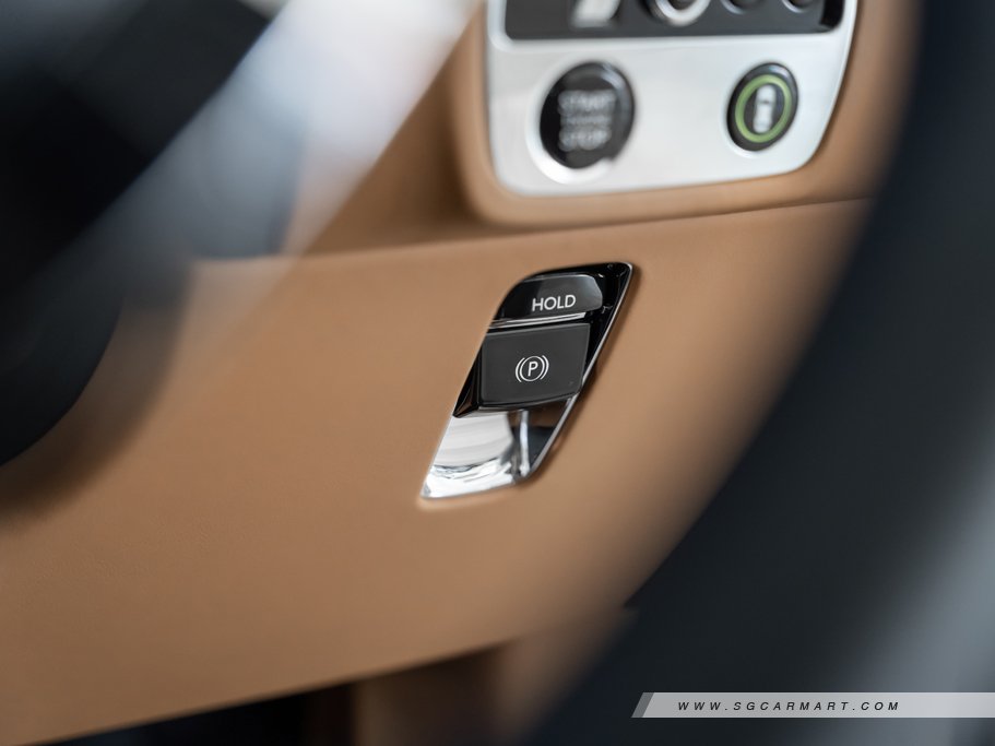 https://i.i-sgcm.com/new_cars/cars/12784/12784_g57