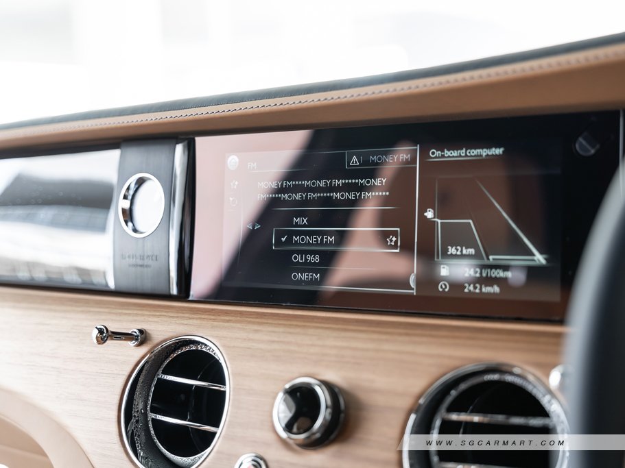 https://i.i-sgcm.com/new_cars/cars/12784/12784_g62