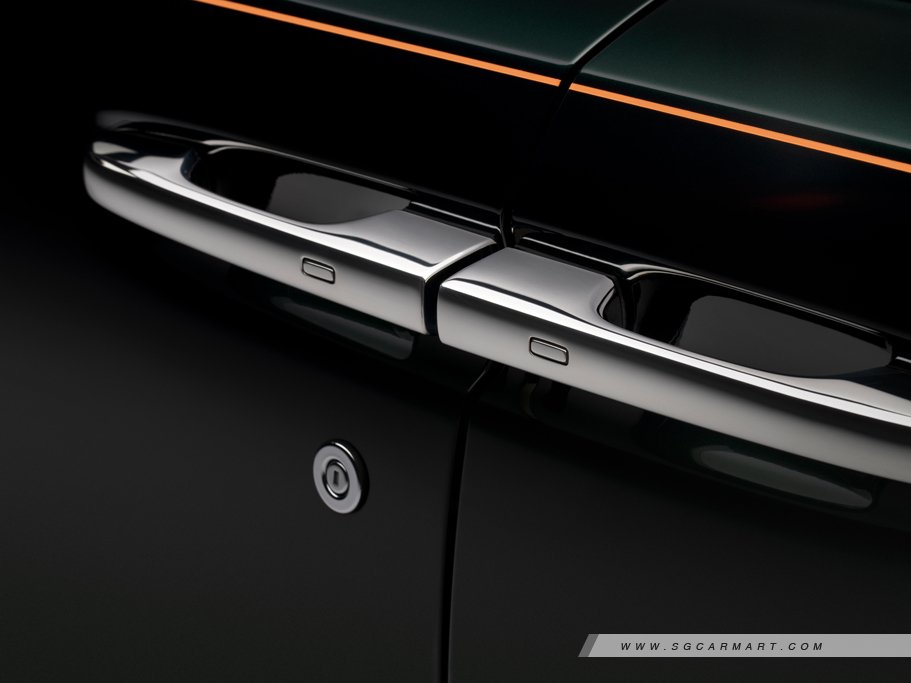 https://i.i-sgcm.com/new_cars/cars/12784/12784_g9
