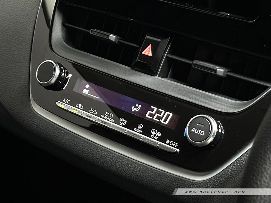 Toyota Corolla Touring Hybrid 1.8 X 18