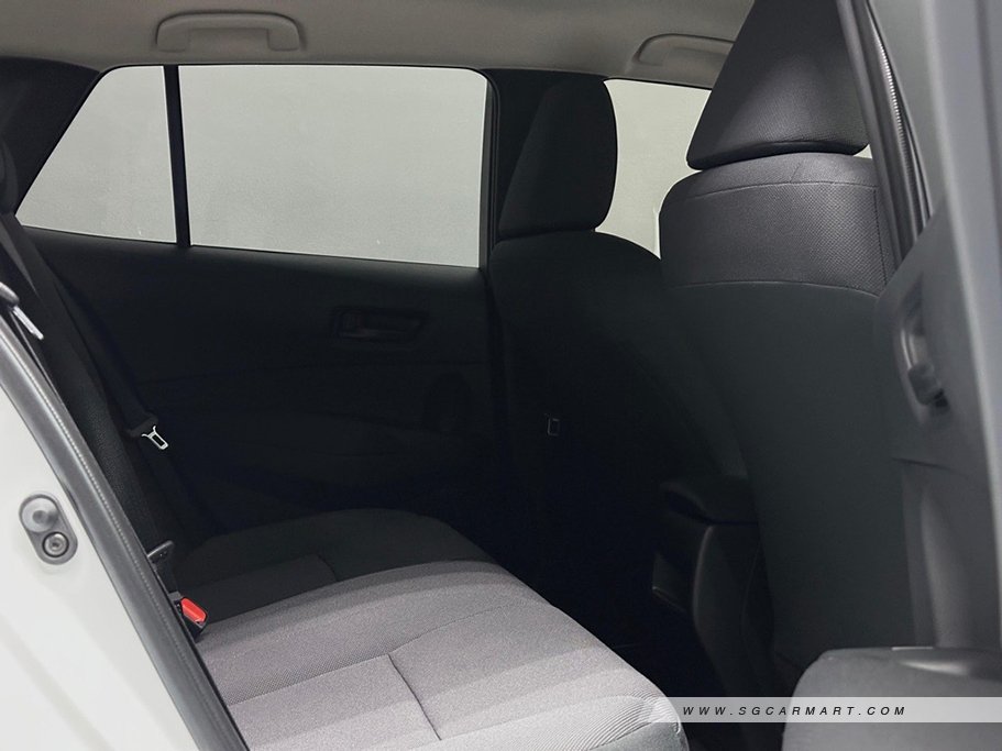 Toyota Corolla Touring Hybrid 1.8 X 22