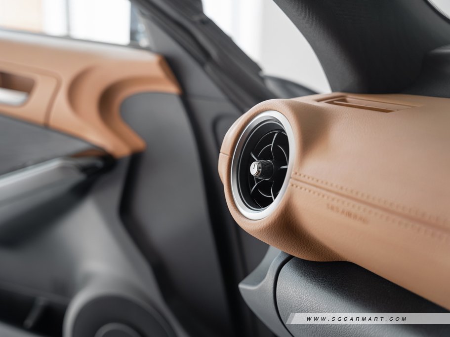 https://i.i-sgcm.com/new_cars/cars/12788/12788_g56