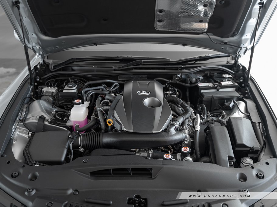 https://i.i-sgcm.com/new_cars/cars/12788/12788_g64