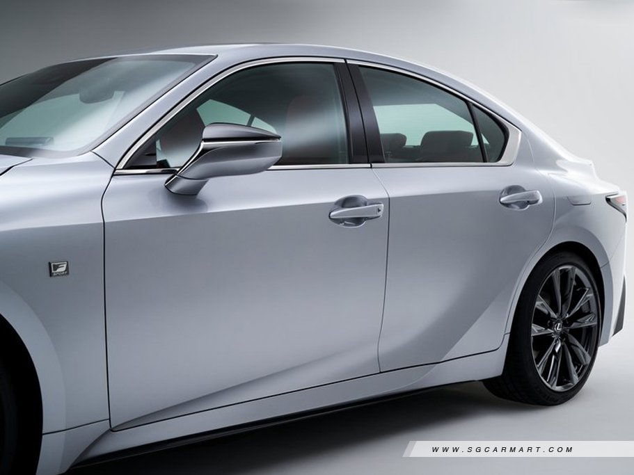 https://i.i-sgcm.com/new_cars/cars/12789/12789_g13