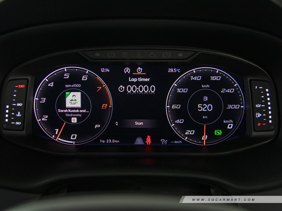 https://i.i-sgcm.com/new_cars/cars/12791/12791_g40