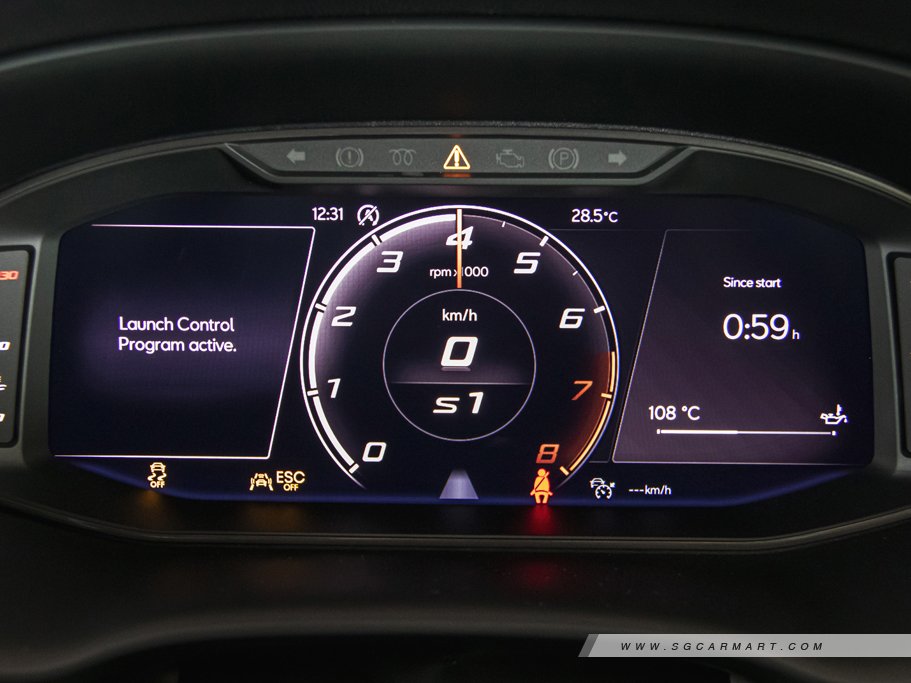 https://i.i-sgcm.com/new_cars/cars/12791/12791_g44