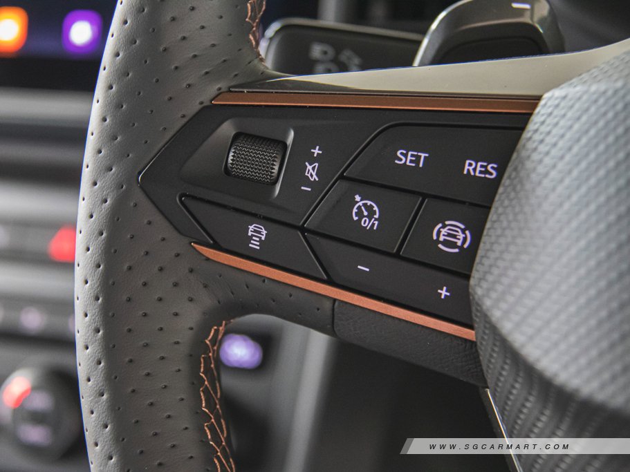 https://i.i-sgcm.com/new_cars/cars/12791/12791_g46