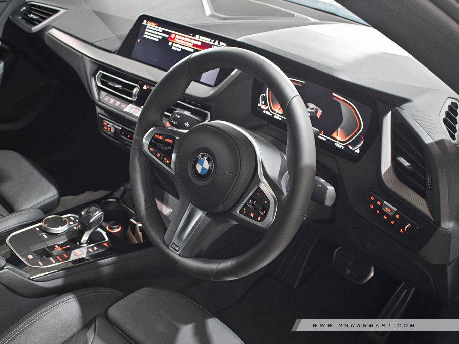 https://i.i-sgcm.com/new_cars/cars/12793/12793_g10