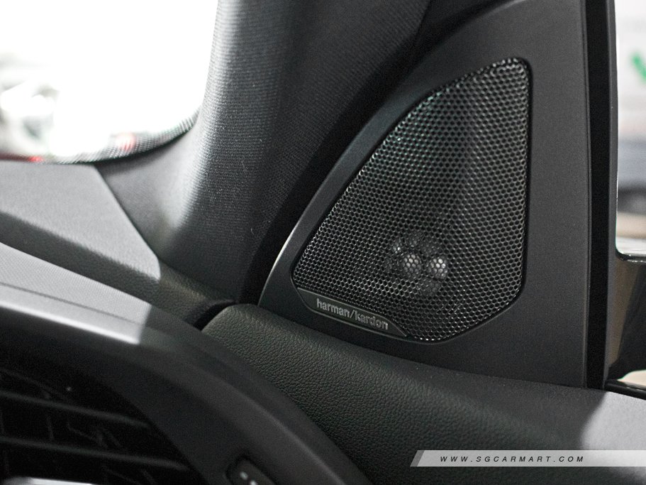 https://i.i-sgcm.com/new_cars/cars/12793/12793_g27