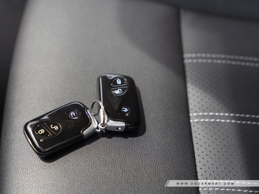 https://i.i-sgcm.com/new_cars/cars/12796/12796_g36