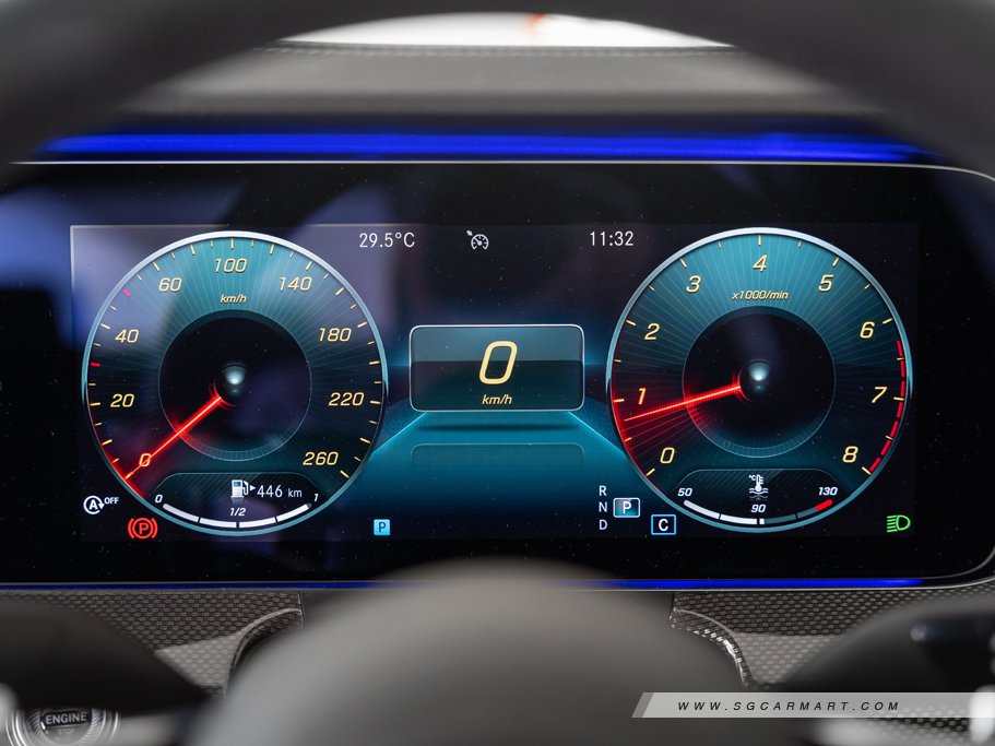 https://i.i-sgcm.com/new_cars/cars/12798/12798_g37