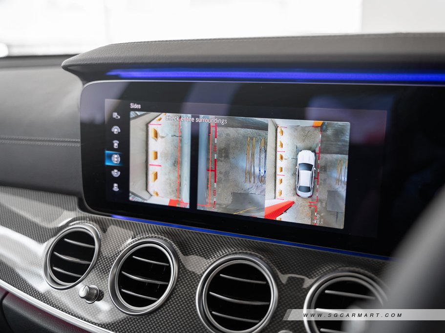 https://i.i-sgcm.com/new_cars/cars/12798/12798_g55
