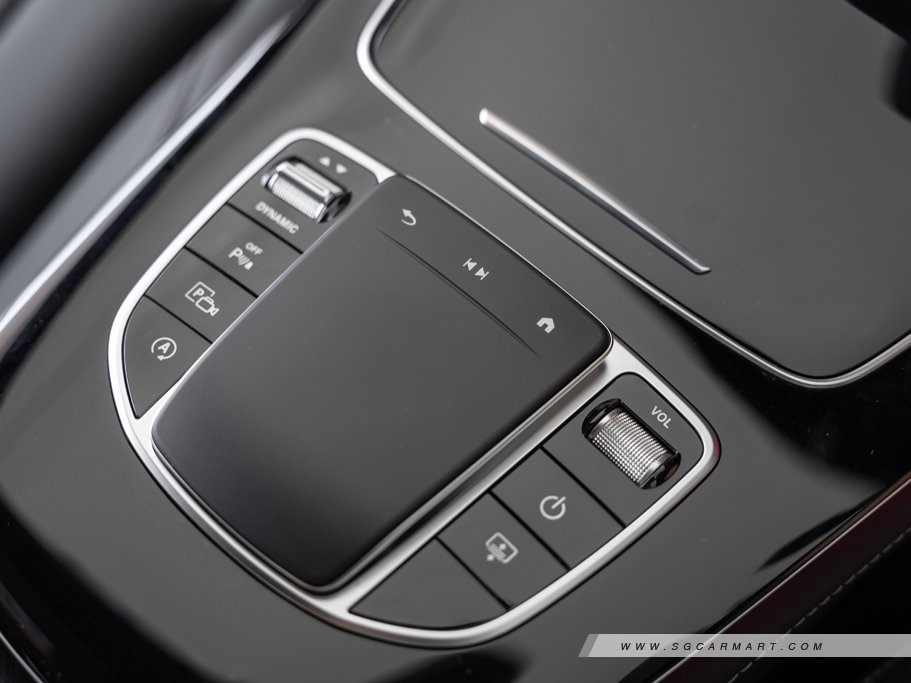 https://i.i-sgcm.com/new_cars/cars/12798/12798_g61