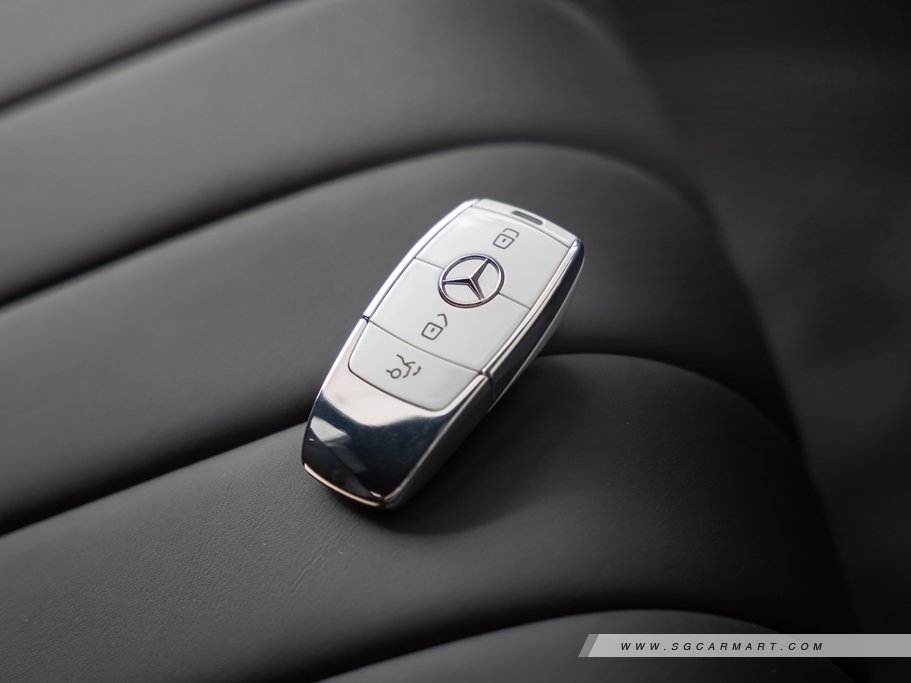 https://i.i-sgcm.com/new_cars/cars/12798/12798_g63
