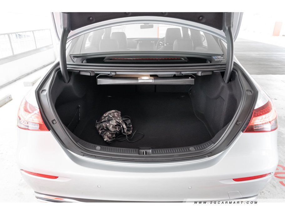 https://i.i-sgcm.com/new_cars/cars/12798/12798_g69