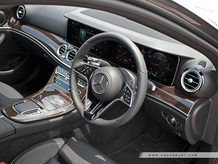 https://i.i-sgcm.com/new_cars/cars/12800/12800_g11