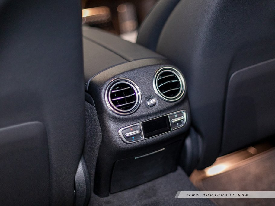 https://i.i-sgcm.com/new_cars/cars/12800/12800_g61