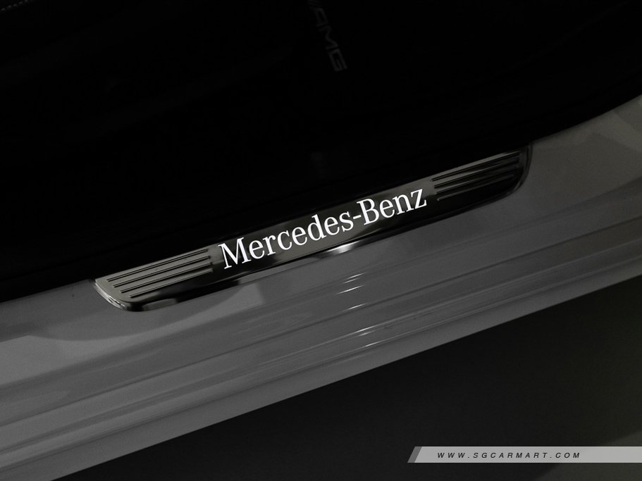 https://i.i-sgcm.com/new_cars/cars/12800/12800_g78