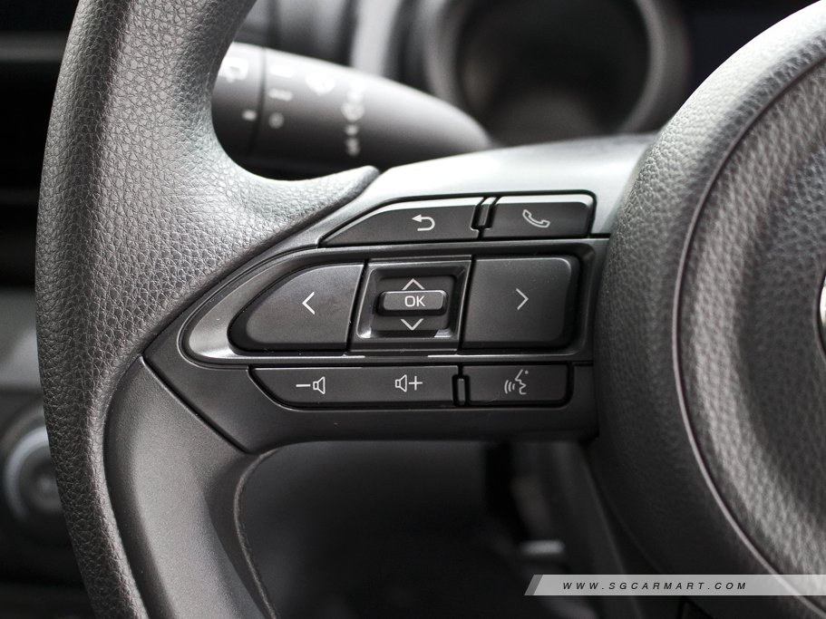 https://i.i-sgcm.com/new_cars/cars/12801/12801_g12