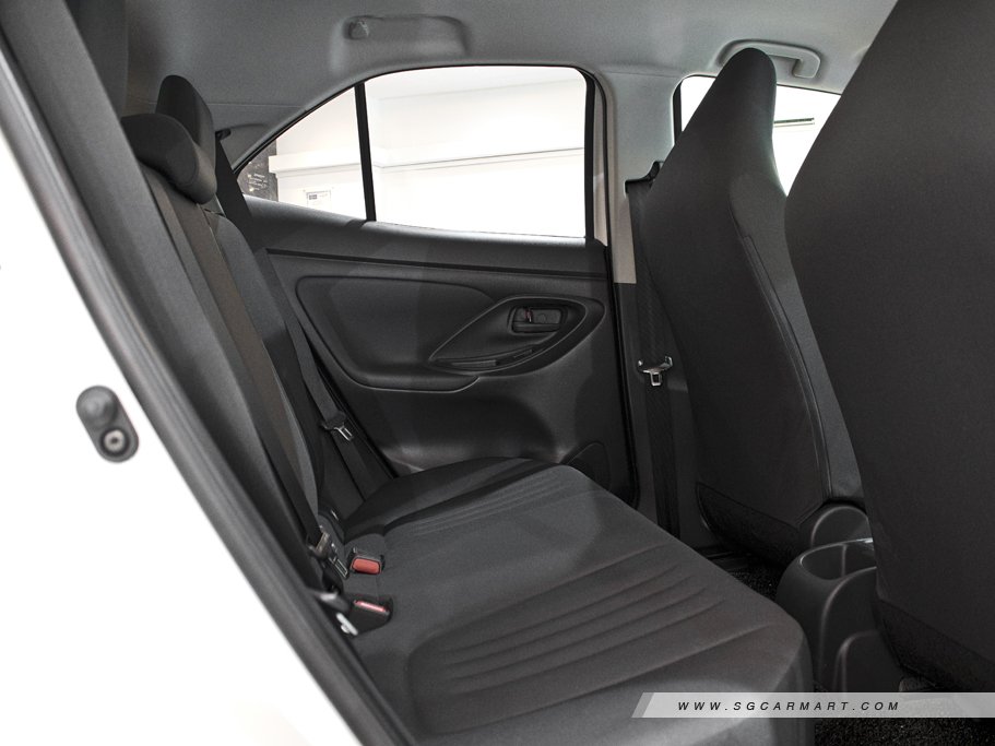 https://i.i-sgcm.com/new_cars/cars/12801/12801_g22