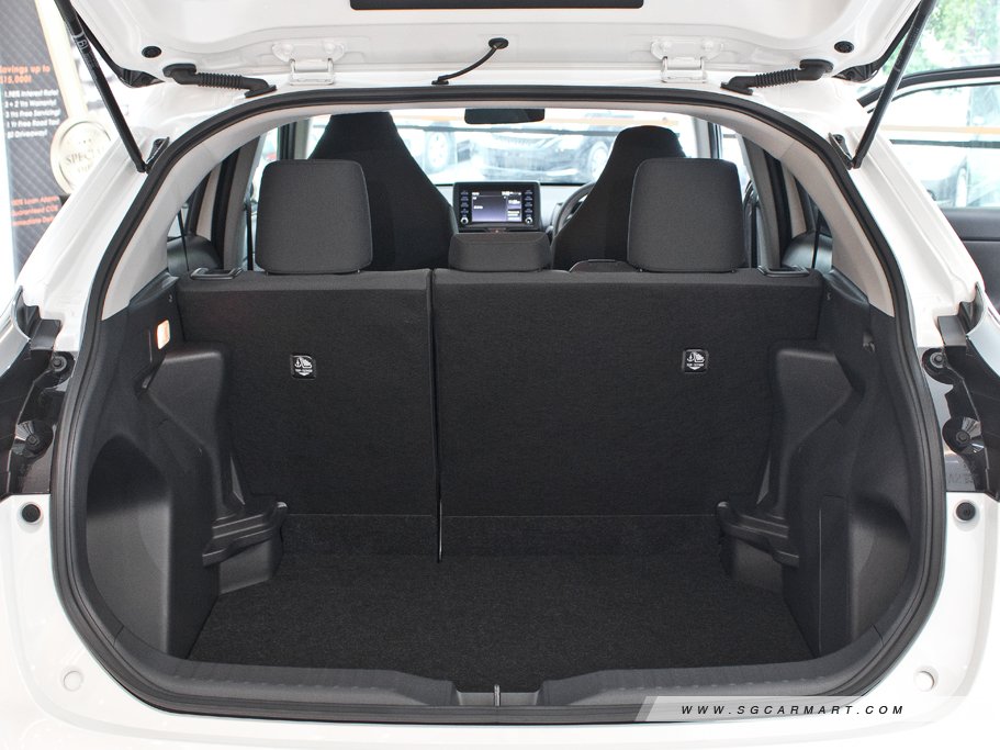 https://i.i-sgcm.com/new_cars/cars/12801/12801_g24