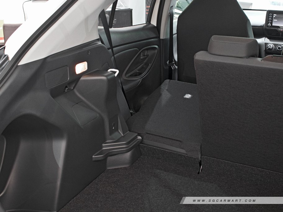 https://i.i-sgcm.com/new_cars/cars/12801/12801_g25