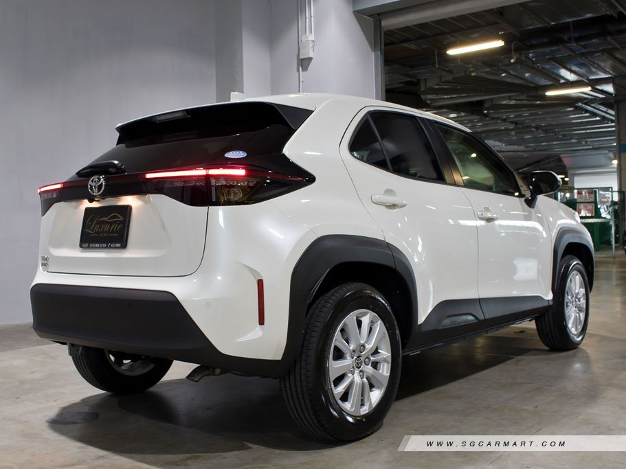 https://i.i-sgcm.com/new_cars/cars/12801/12801_g30