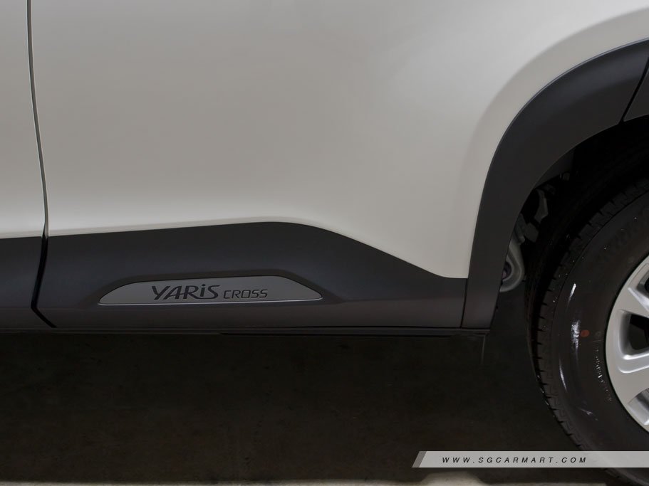 https://i.i-sgcm.com/new_cars/cars/12801/12801_g39