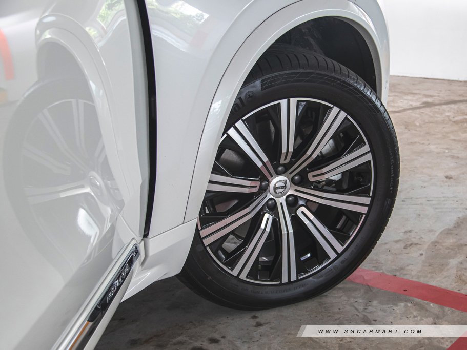 https://i.i-sgcm.com/new_cars/cars/12804/12804_g25
