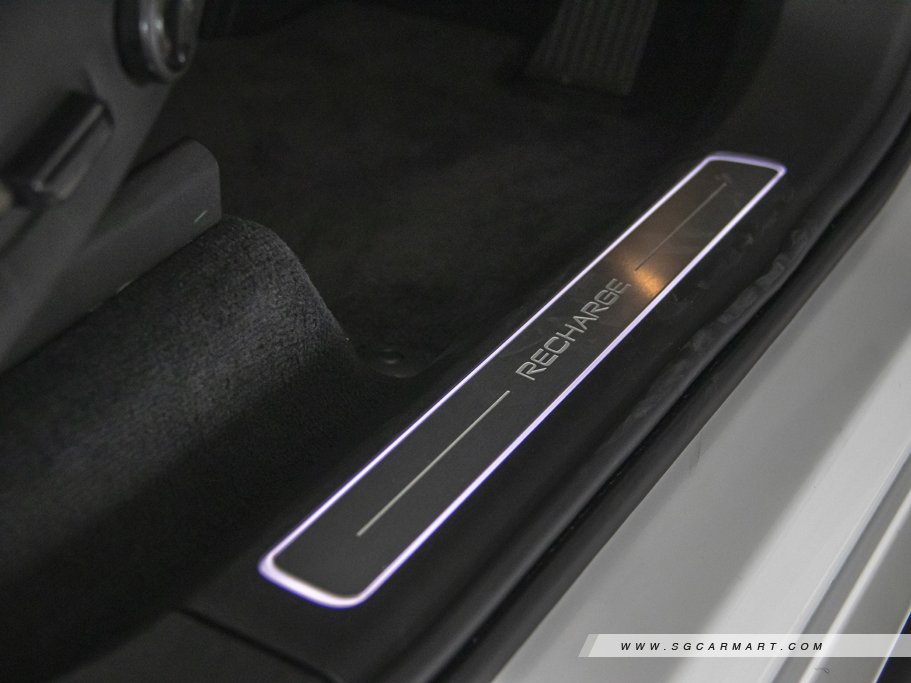https://i.i-sgcm.com/new_cars/cars/12804/12804_g49