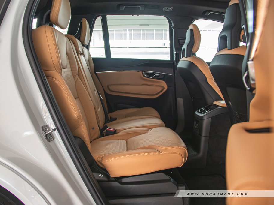 https://i.i-sgcm.com/new_cars/cars/12804/12804_g51