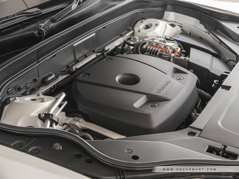 https://i.i-sgcm.com/new_cars/cars/12804/12804_g57