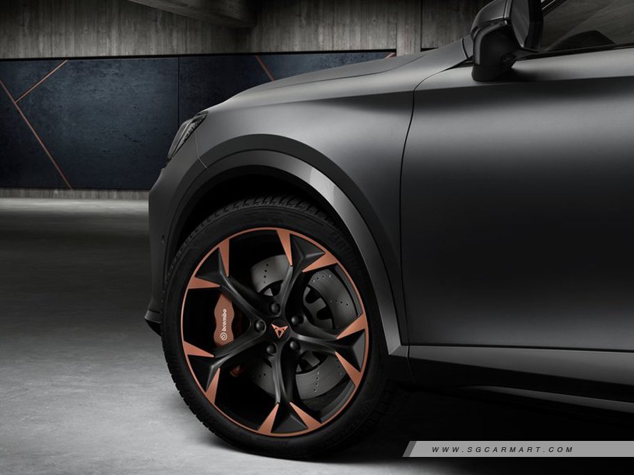 https://i.i-sgcm.com/new_cars/cars/12806/12806_g11