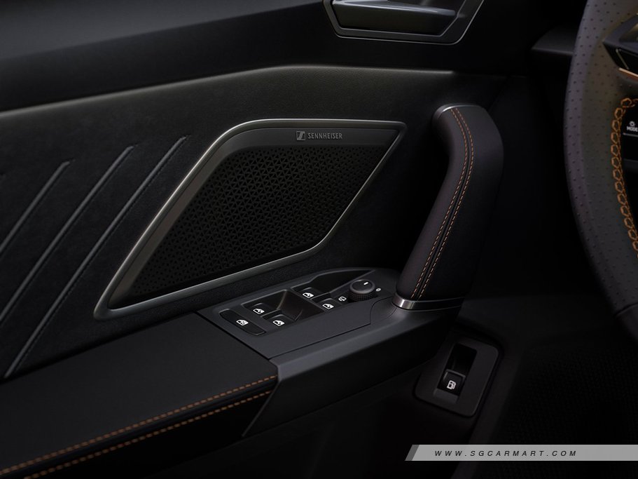 https://i.i-sgcm.com/new_cars/cars/12806/12806_g127