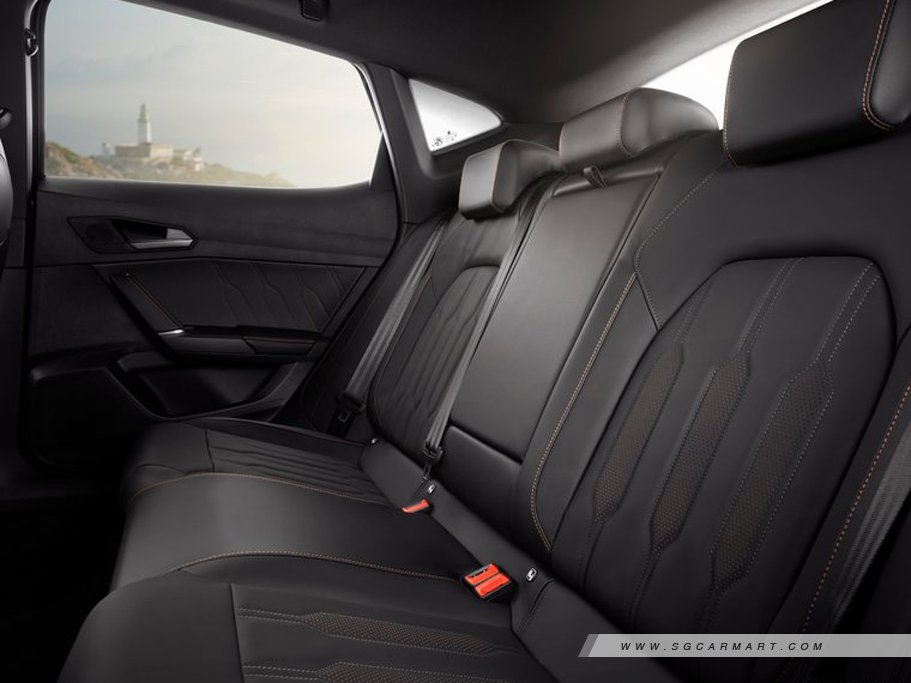 https://i.i-sgcm.com/new_cars/cars/12806/12806_g14