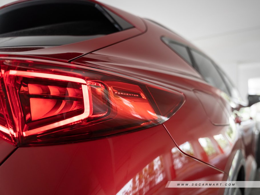 https://i.i-sgcm.com/new_cars/cars/12806/12806_g34